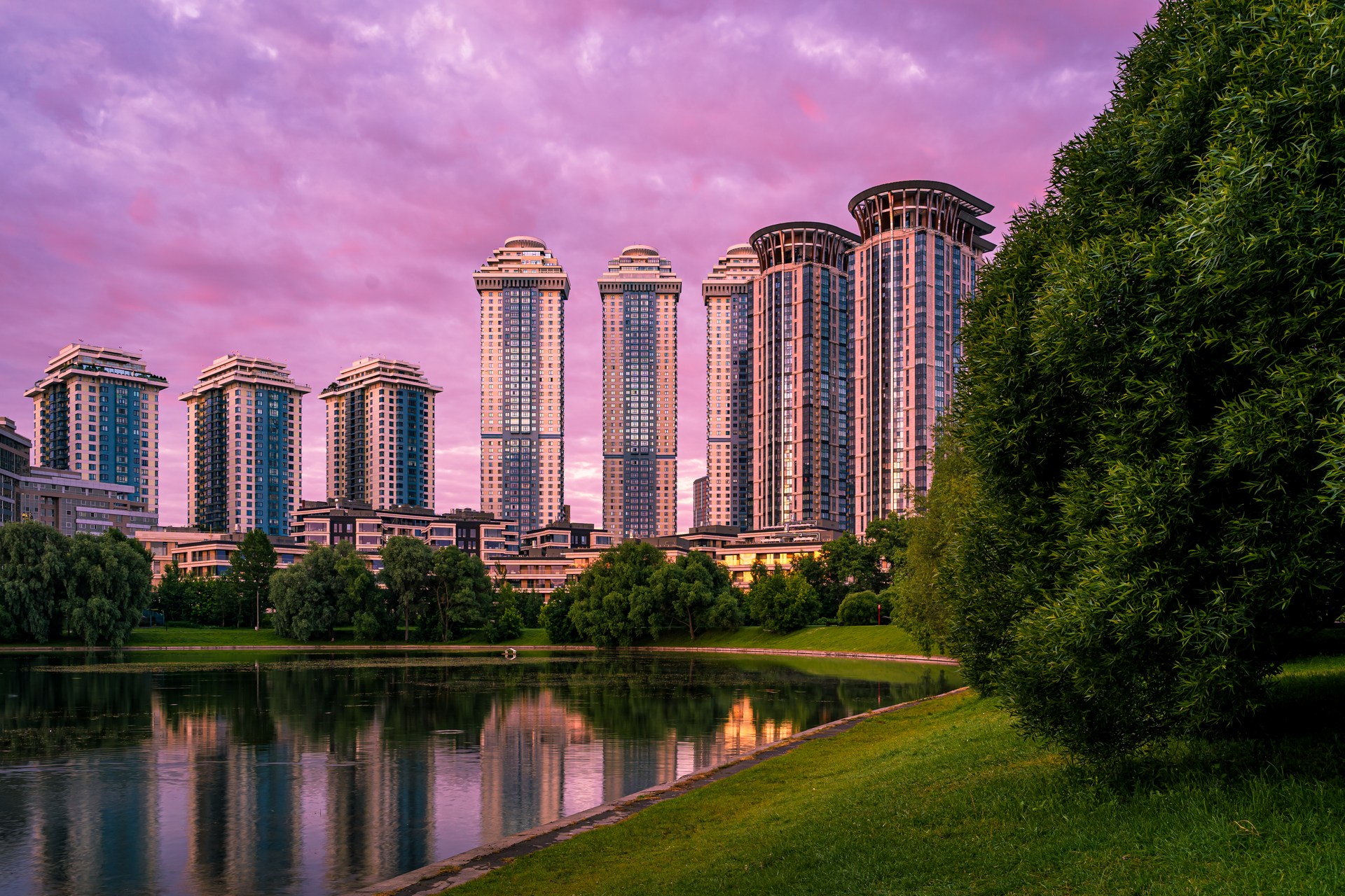 Домашняя долина москва. ЖК Долина Сетунь Раменки. Долина Сетунь Москва. Долина реки Сетунь ЖК. Минская 2 ЖК Долина Сетунь.